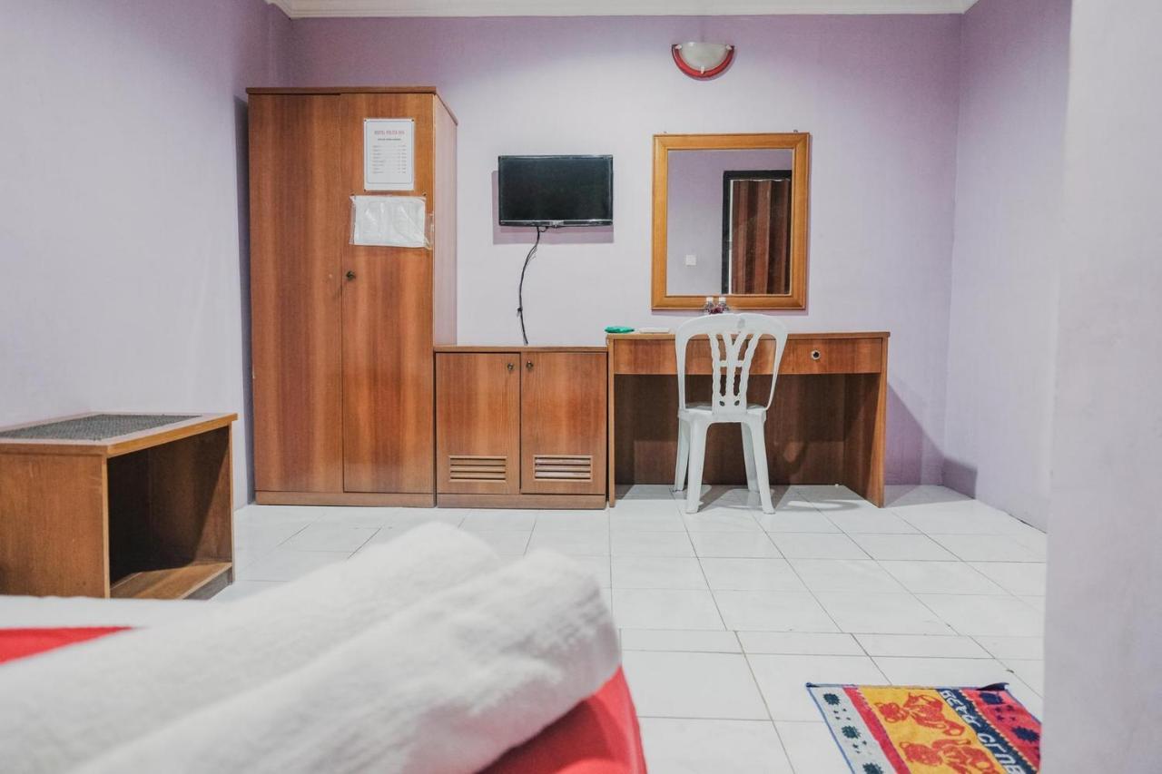 Reddoorz near Nagoya Hill Mall Batam 5 Esterno foto